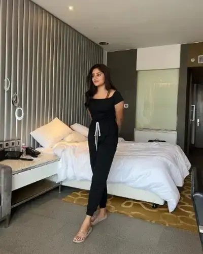Call Girls Sakoli Cash On Delivery